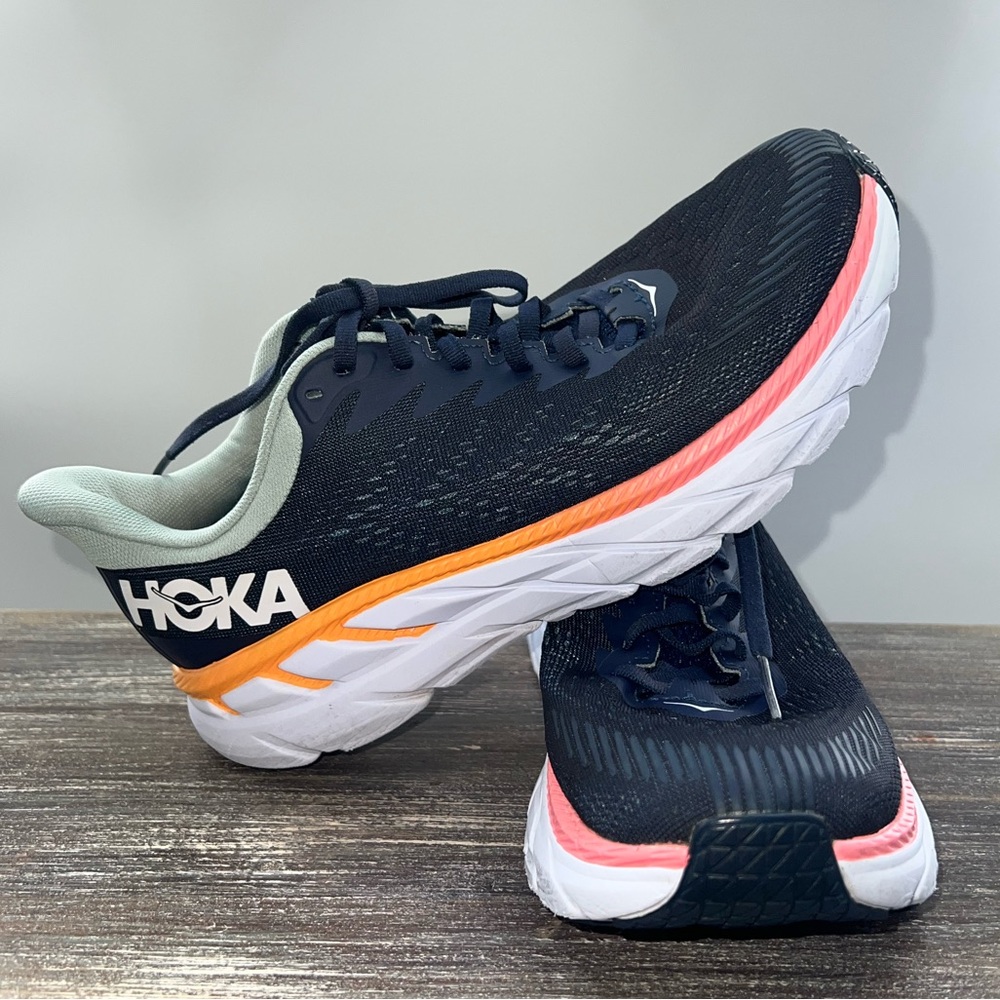 Hoka Orange and blue Clifton 7 (1st pic is a stock photo) - Picture 3 of 8
